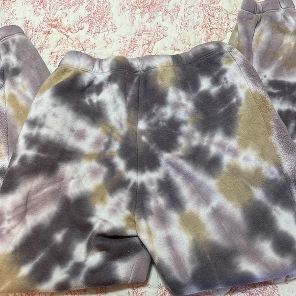OLI VIV Purple Gold Tie Dye Sweatshirt Size M & Sweatpants Size S - Picture 12 of 13